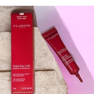 Clarins Total Eye Lift - Red